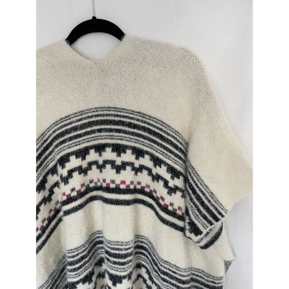 Anthropologie Akemi + Kin Geometric Print Poncho Cardigan OS Ivory NWOT - Picture 3 of 7